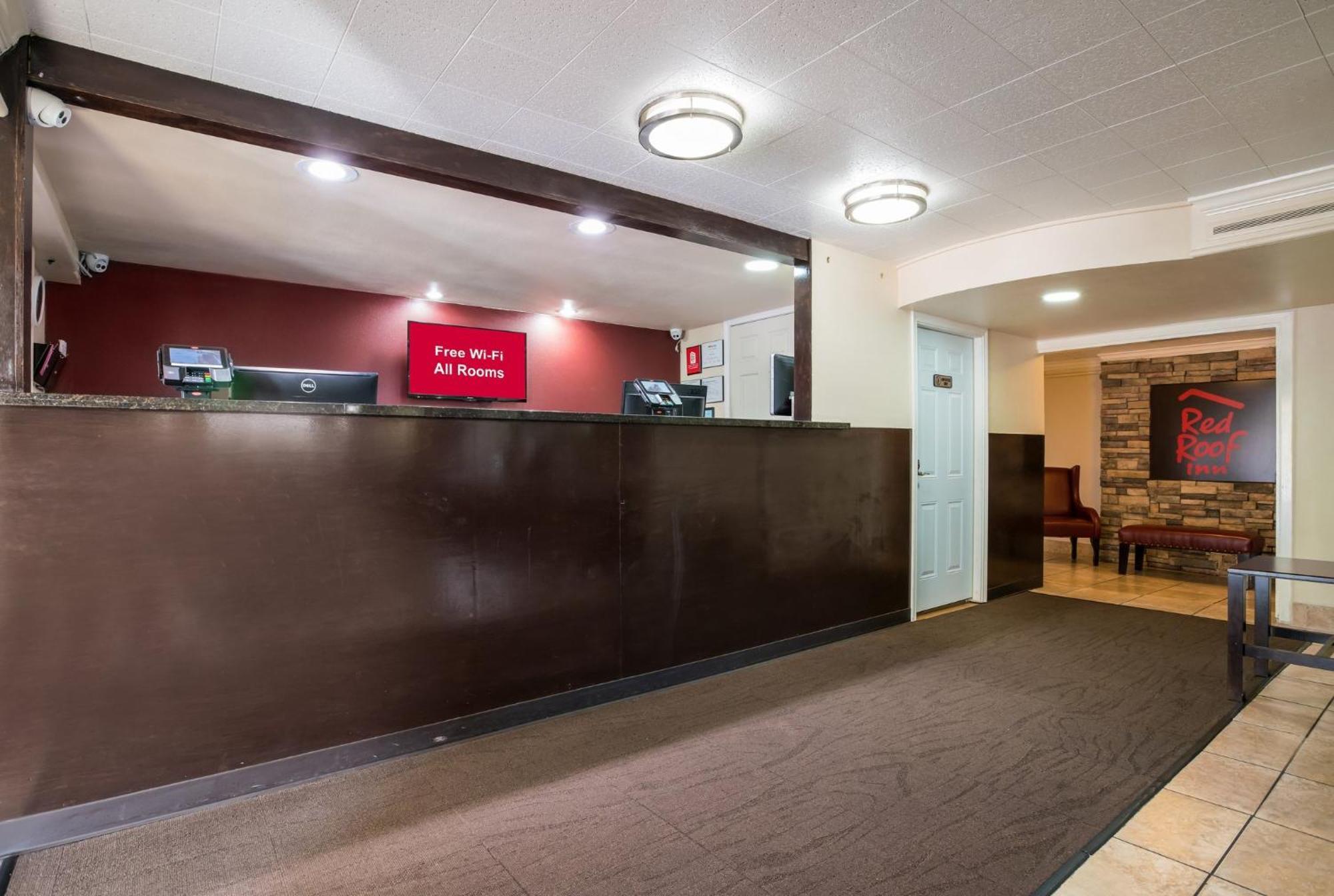 Red Roof Inn North Dallas - Park Central מראה חיצוני תמונה