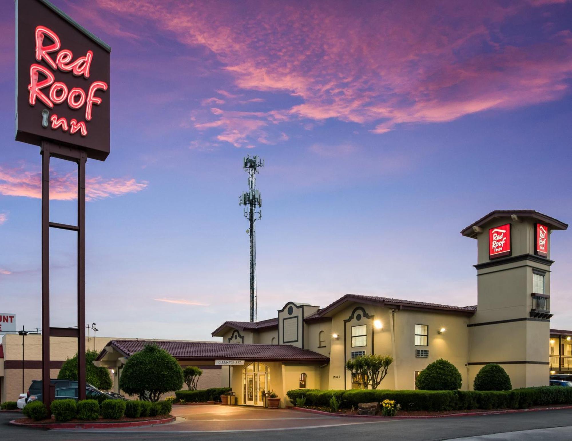 Red Roof Inn North Dallas - Park Central מראה חיצוני תמונה