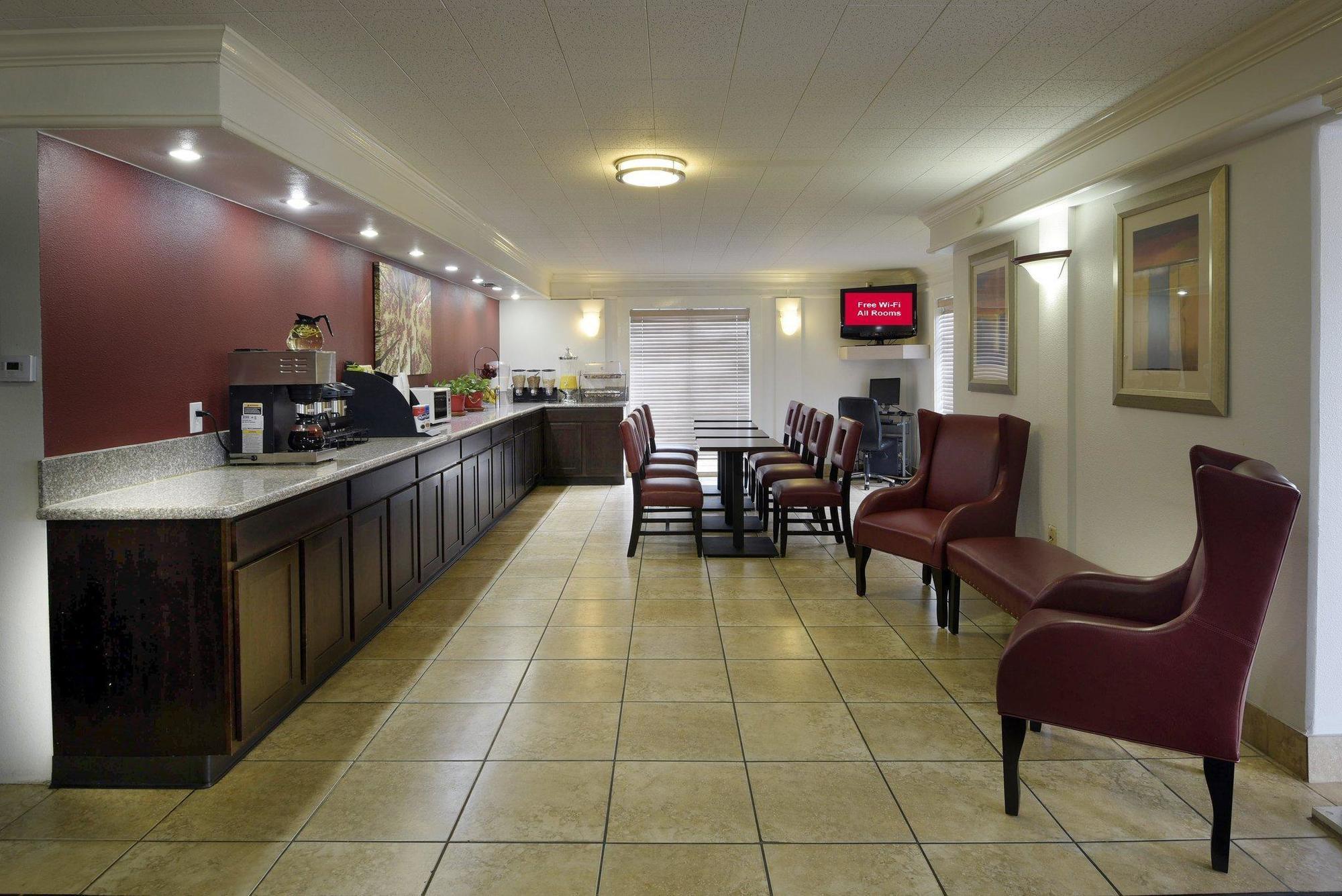 Red Roof Inn North Dallas - Park Central מראה חיצוני תמונה